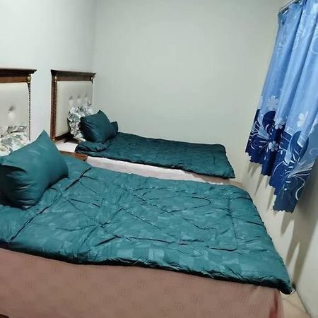 Homestay Elina - Cheap And Cosy Port Dickson Exterior foto